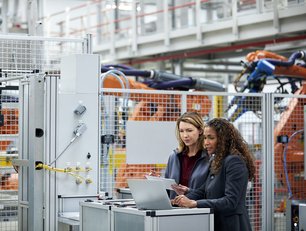 Top 10 Women Leaders in Manufacturing